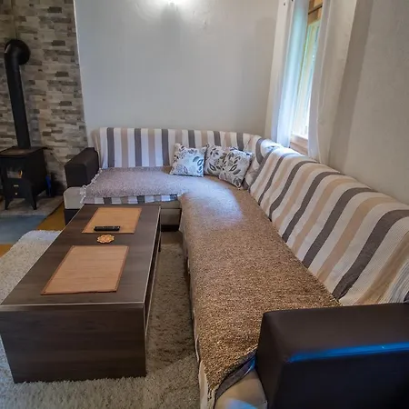 House Hidden Nest 別荘 *