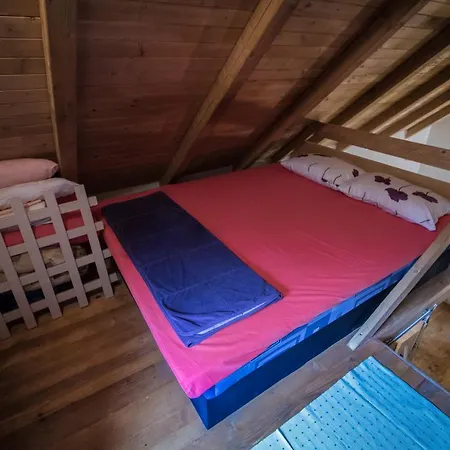 House Hidden Nest * モスタル